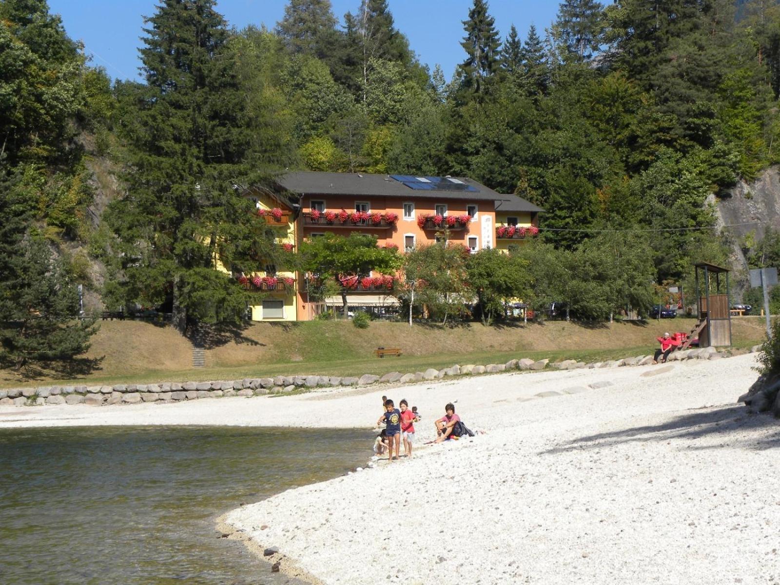 Hotel Miramonti Bedollo Екстер'єр фото